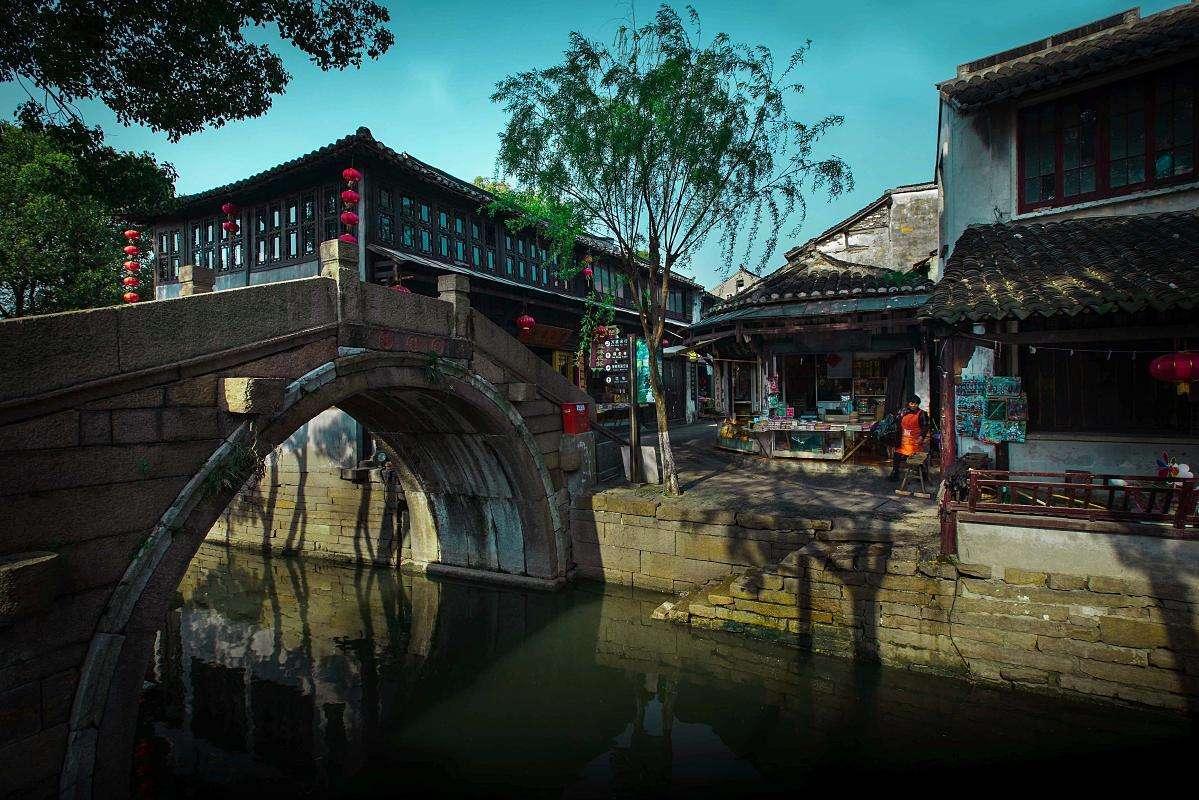 小矮怪挖金矿